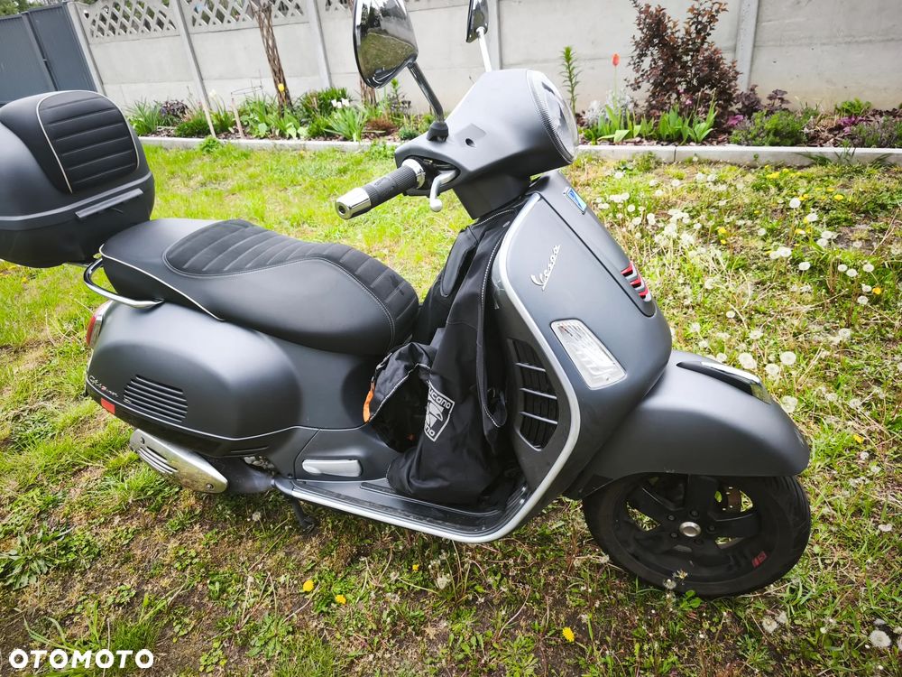 Piaggio Vespa - 3