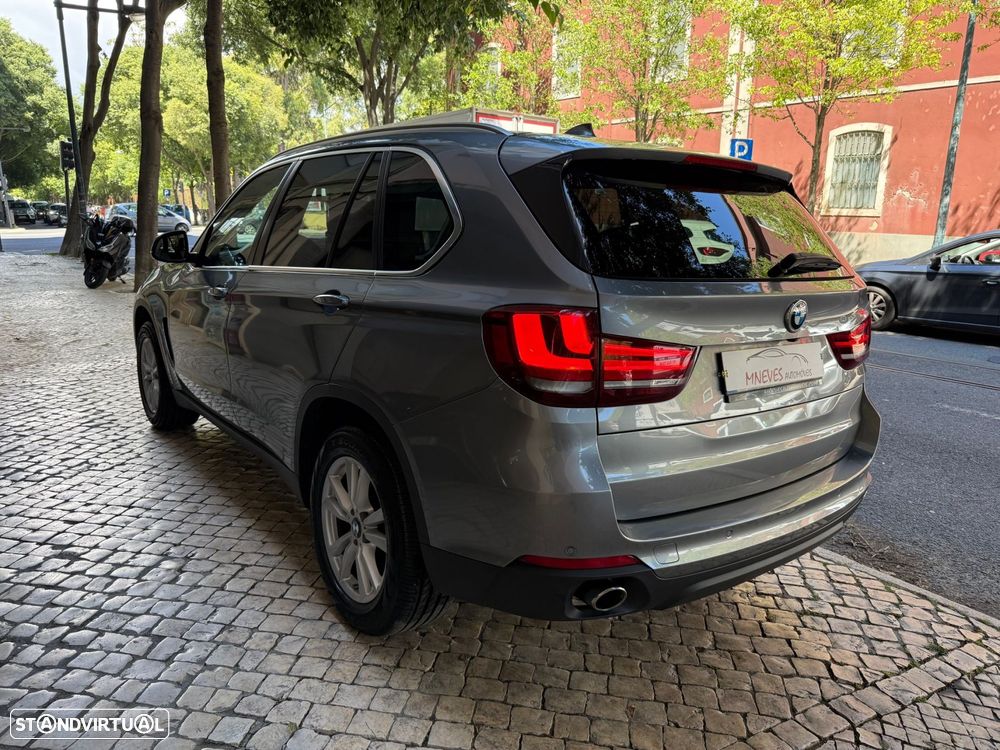 BMW X5 25 d sDrive Comfort 7L - 5
