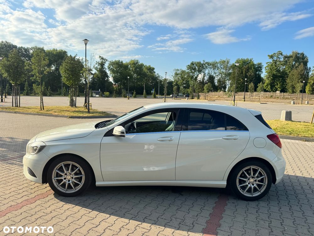 Mercedes-Benz Klasa A 180 (BlueEFFICIENCY) Urban - 22