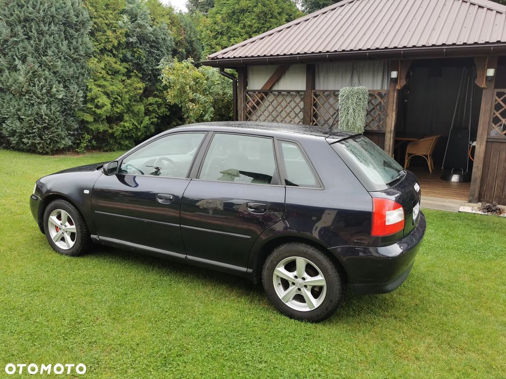 Audi A3 Sportback - 7