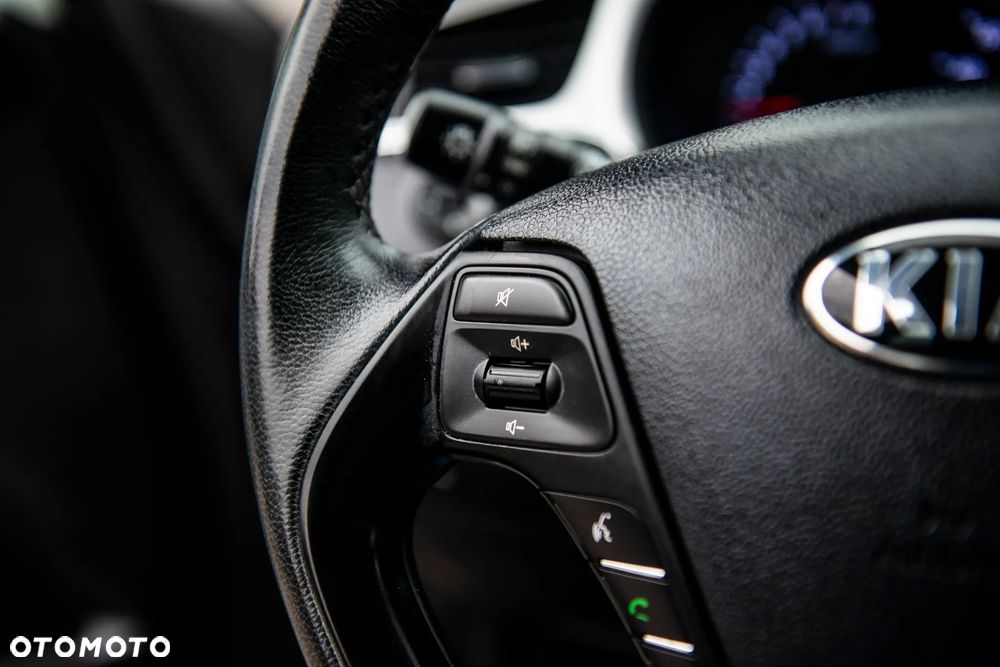 Kia Ceed 1.6 GDI ISG Vision - 27