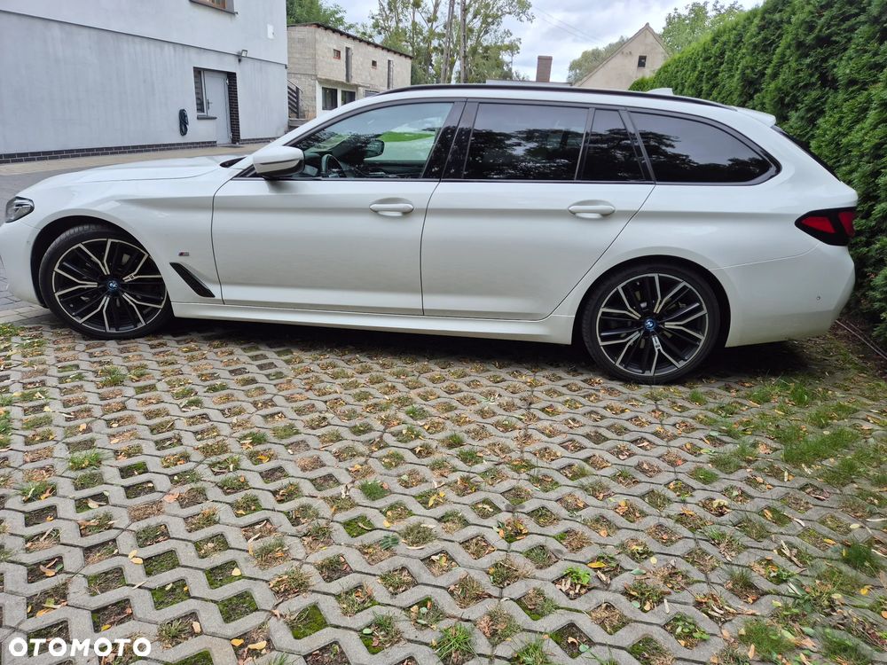 BMW 5 Series 2021 photo 5