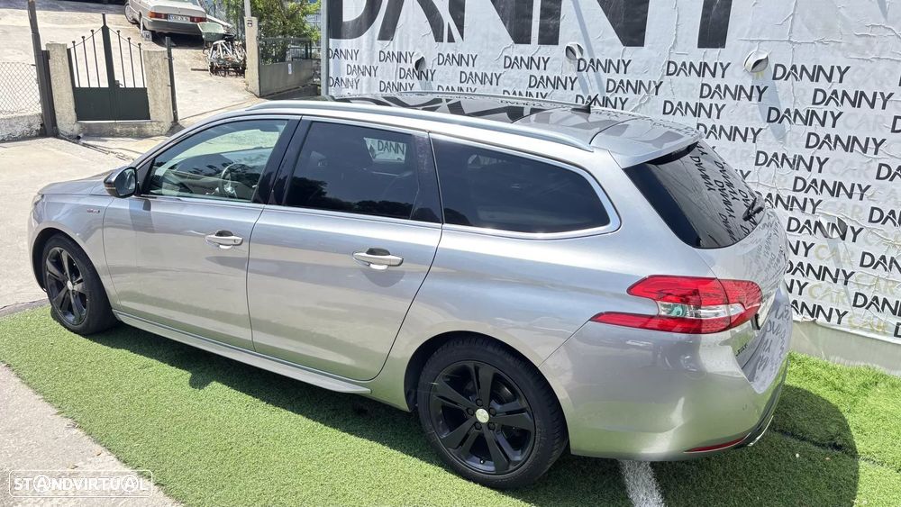 Peugeot 308 SW - 12