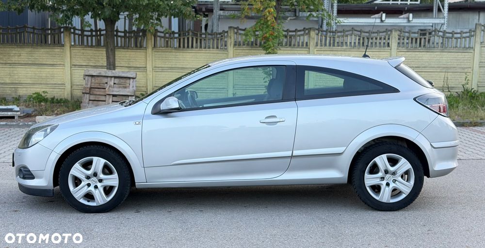 Opel Astra - 4