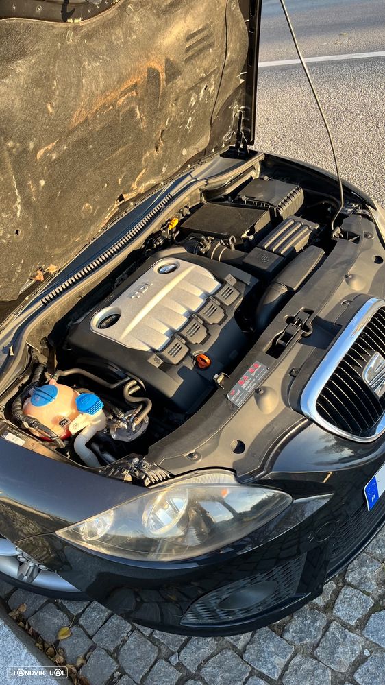 SEAT Leon 2.0 TDI FR - 25