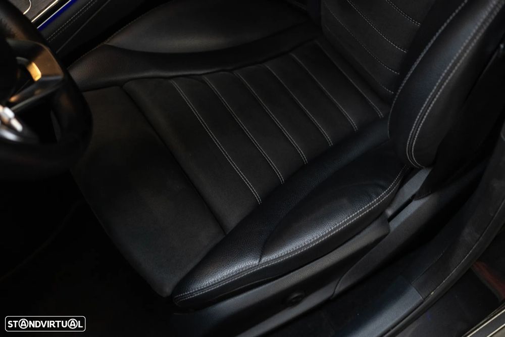 Mercedes-Benz GLC 300 e 4Matic 9G-TRONIC AMG Line - 23