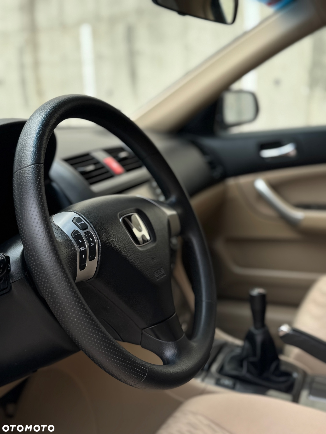 Honda Accord 2.0 Comfort - 3