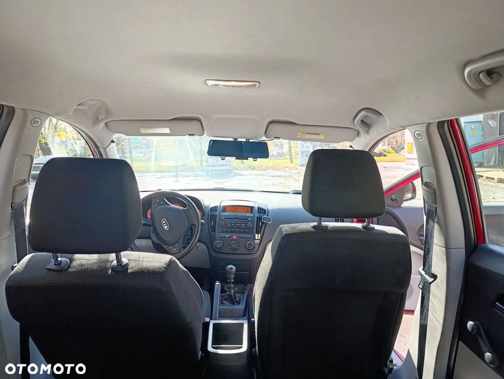 Kia Ceed 1.6 Comfort - 27