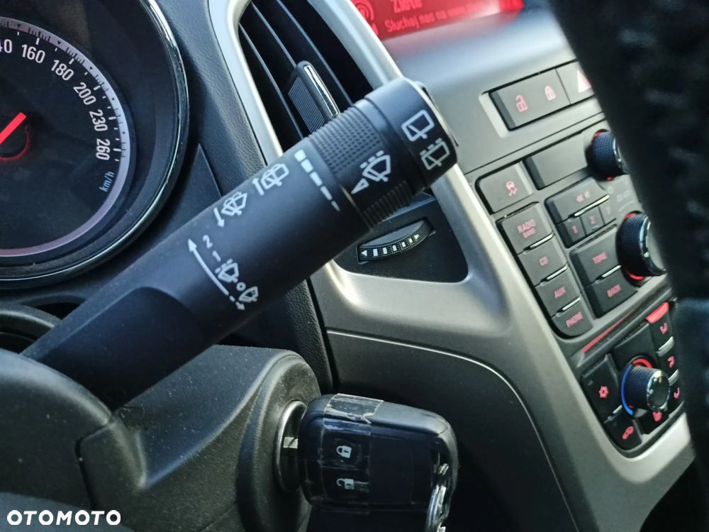 Opel Astra 1.4 Turbo 150 Jahre - 22