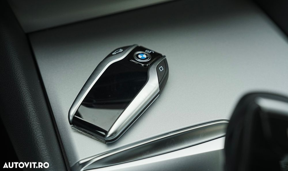 BMW Seria 5 520e Aut. - 6