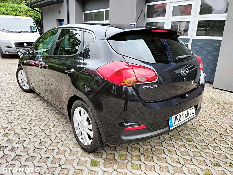 Kia Ceed - 6