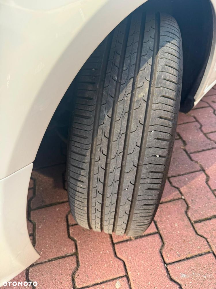 Audi A3 Sportback 1.6 TDI Ambiente - 9