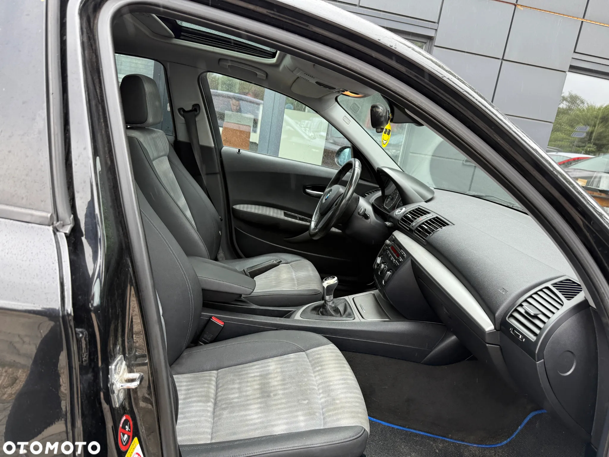 BMW Seria 1 118d - 25