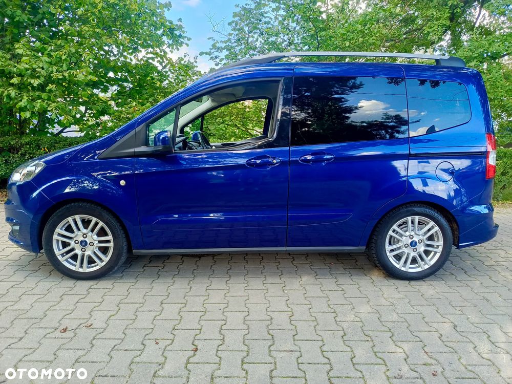Ford Tourneo Courier 1.0 EcoBoost Titanium - 12