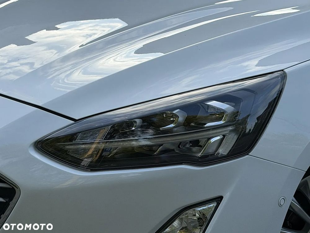 Ford Focus 1.5 EcoBlue Start-Stopp-System TITANIUM DESIGN - 5