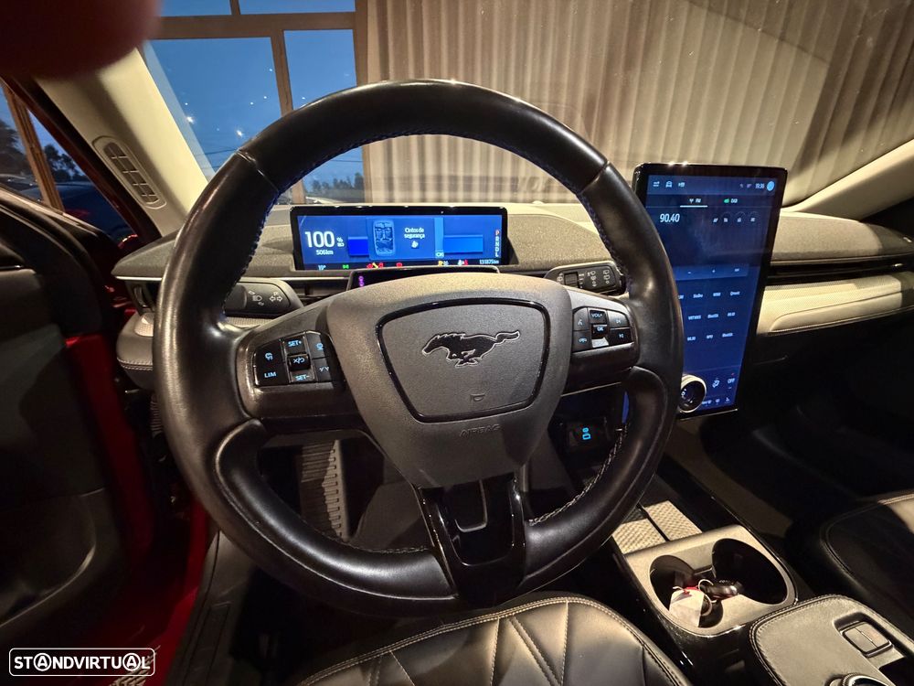Ford Mustang Mach-E 98.7 kWh Premium - 37