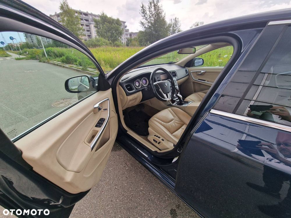 Volvo S60 2.5 T5 - 21