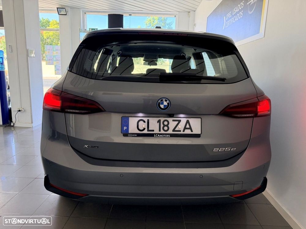 BMW 225xe Active Tourer e xDrive Edição Optimized - 7