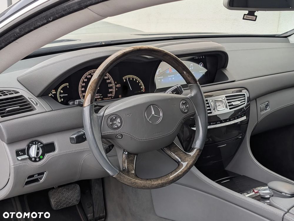Mercedes-Benz CL - 16