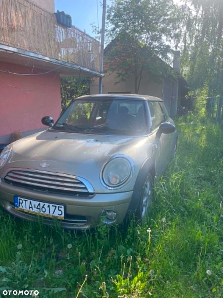 MINI Cooper - 1