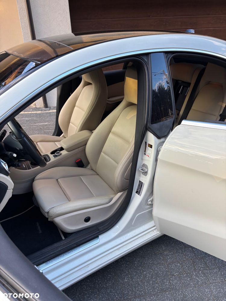 Mercedes-Benz CLA 250 4-Matic - 5