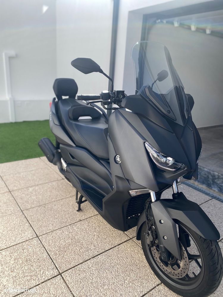 Yamaha X-Max - 1