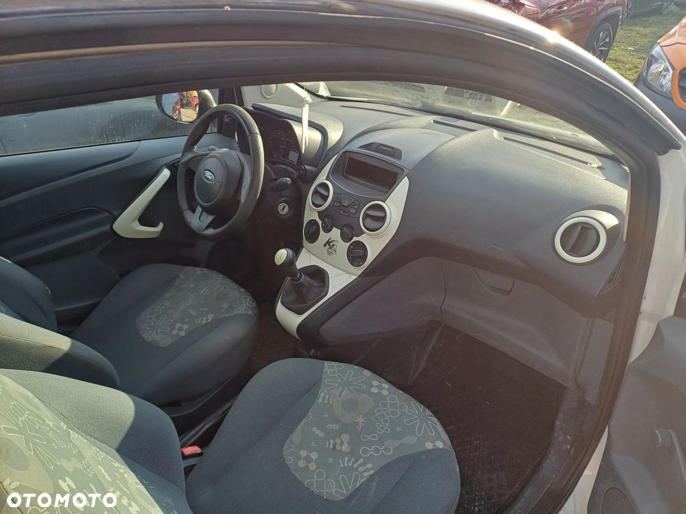 Ford KA 1.2 Trend ASS EU6 - 7