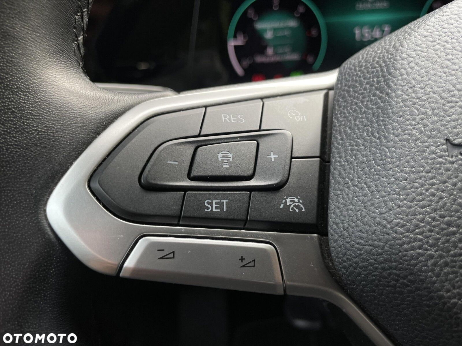 Volkswagen Golf VIII 2.0 TDI Style DSG - 28