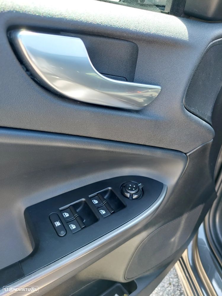 Alfa Romeo Giulietta 1.6 JTDM Veloce - 23