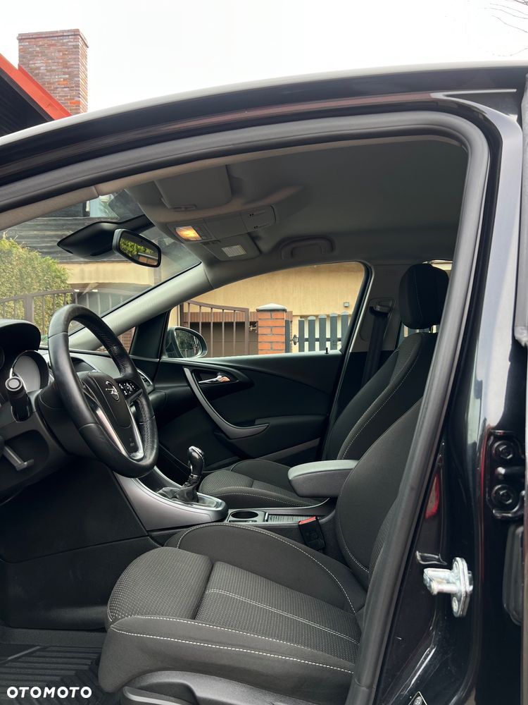 Opel Astra 1.4 T Enjoy EU6 - 29