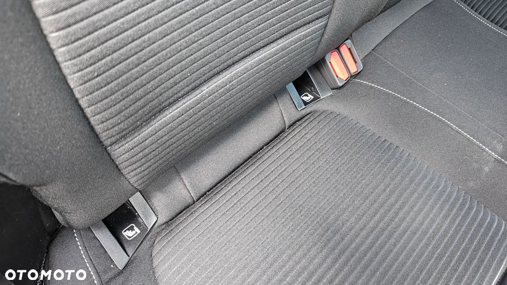 Ford Focus - 11