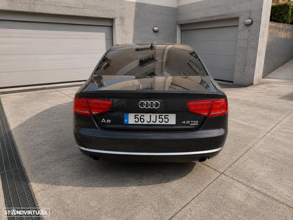 Audi A8 4.2 TDi V8 quattro - 4