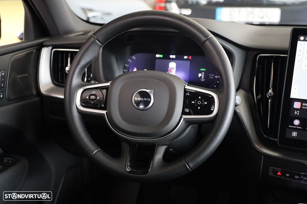 Volvo XC 60 2.0 T6 PHEV Black Edition AWD - 22