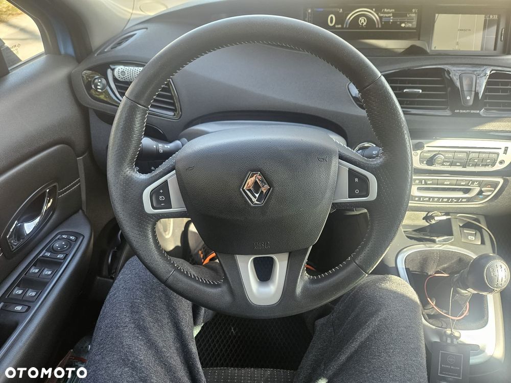 Renault Scenic Energy dCi 130 Start & Stop Bose Edition - 9