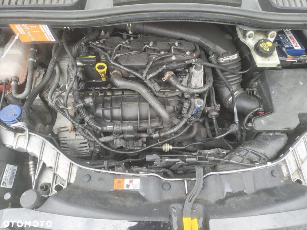 Ford C-MAX 1.6 EcoBoost Titanium - 16