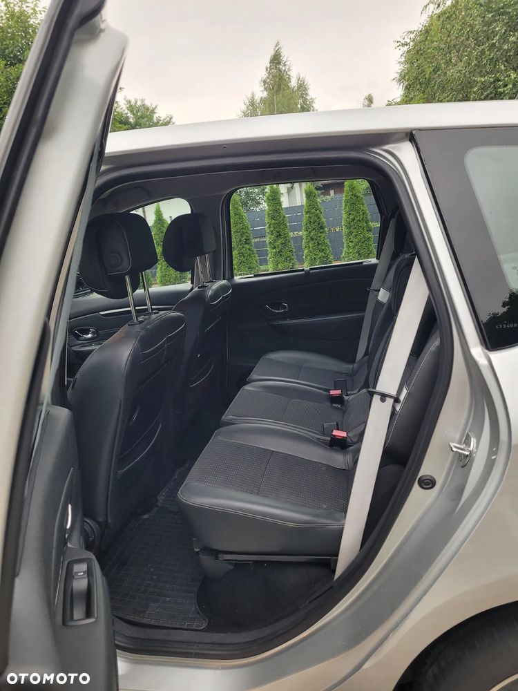 Renault Scenic dCi 110 FAP EDC Bose Edition - 15