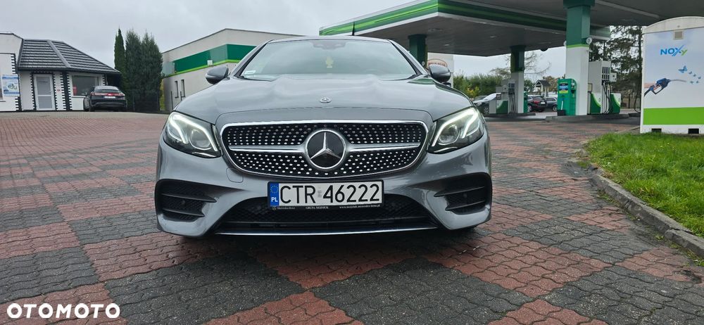 Mercedes-Benz Klasa E 220 d Coupe 4-Matic 9G-TRONIC - 8