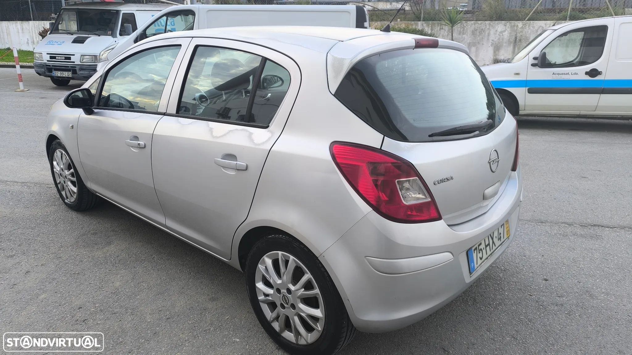 Opel Corsa 1.2 Cosmo - 1