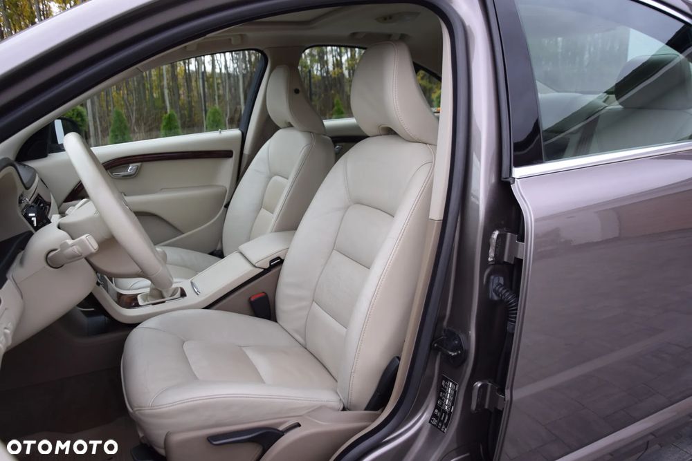Volvo S80 2.5T Momentum - 7