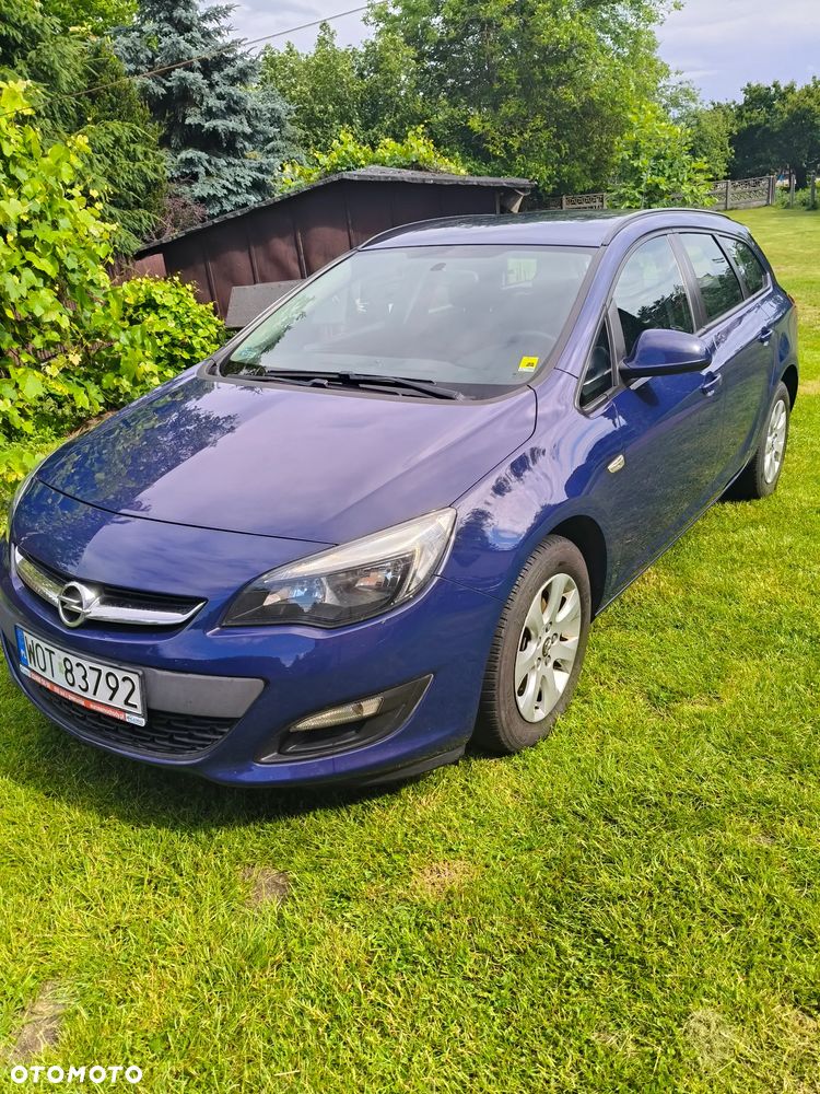 Opel Astra 1.6 CDTI Sport - 1