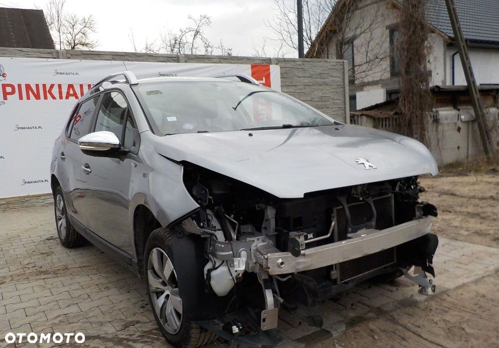 Peugeot 2008 1.2 Pure Tech GPF Style - 1