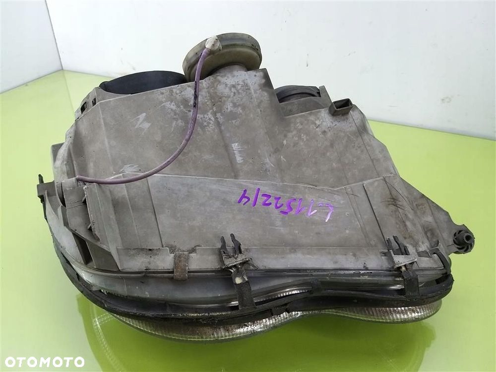 Reflektor lampa przód lewa Mercedes C-klasa  W203 2000-2007  A2038201159 - 1