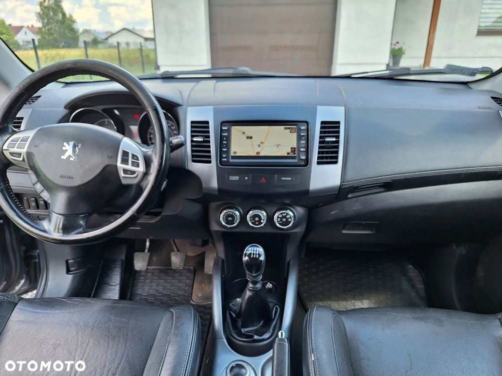 Peugeot 4007 2.2HDi Premium - 9
