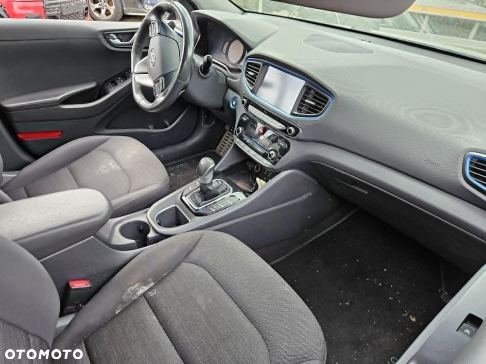 Hyundai IONIQ 1.6 GDI Style - 7