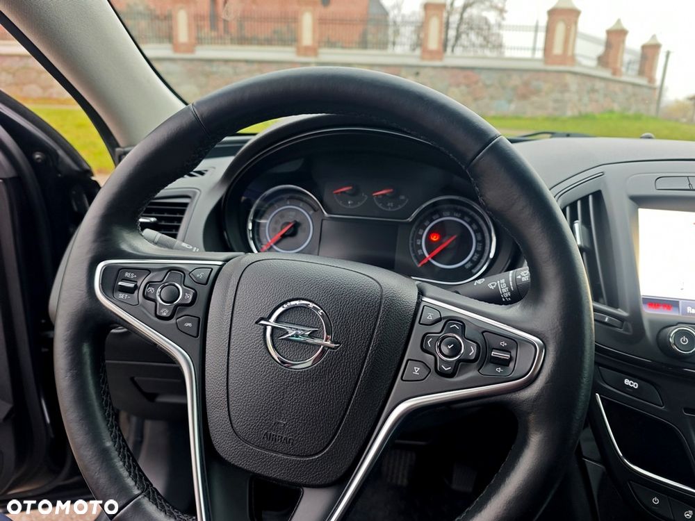 Opel Insignia - 34