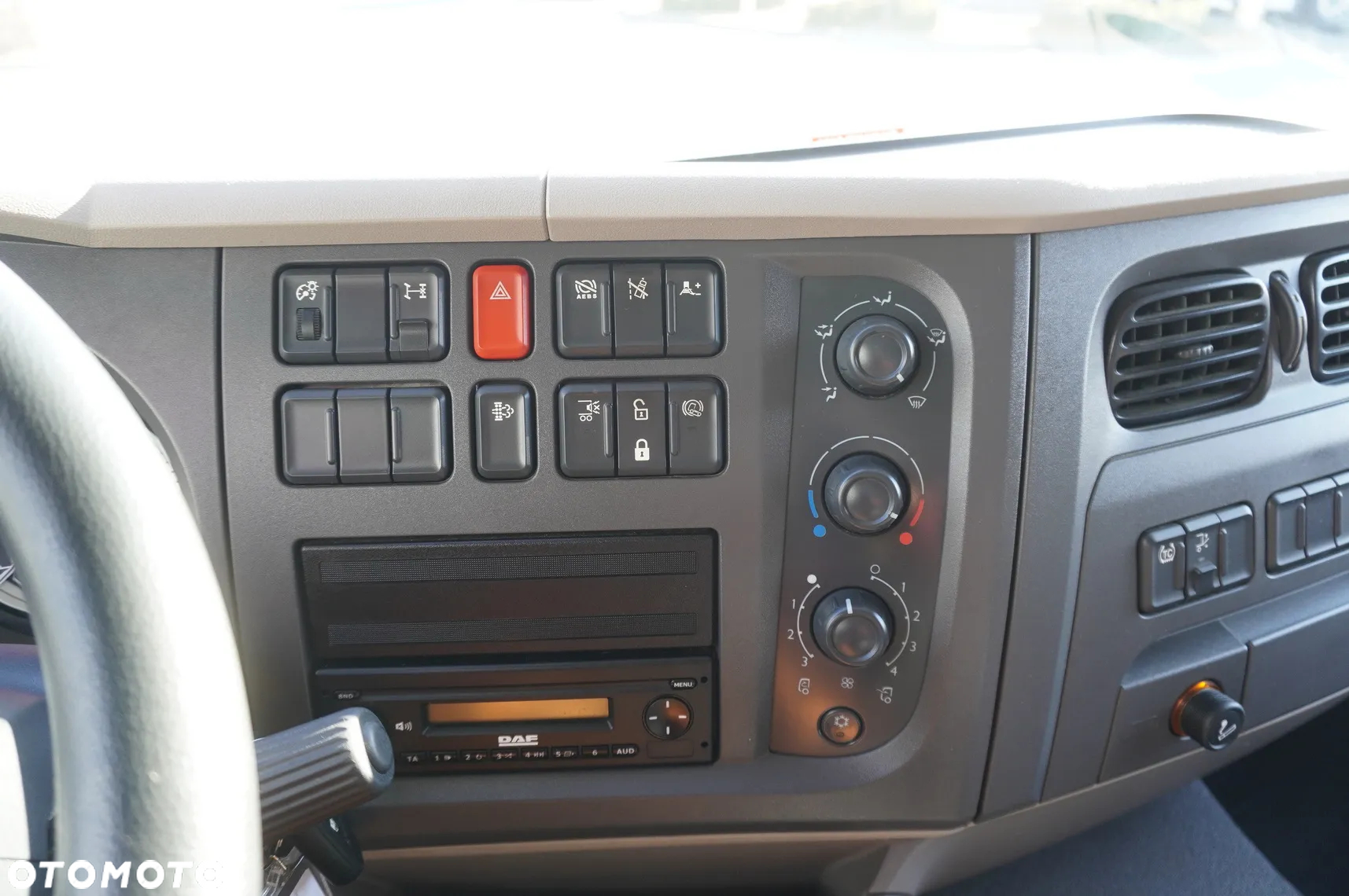 DAF LF 290 / Kontener 21 EPAL / 53 000 km! - 23