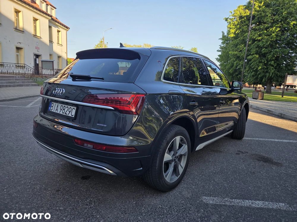 Audi Q5 40 TFSI quattro S tronic - 4