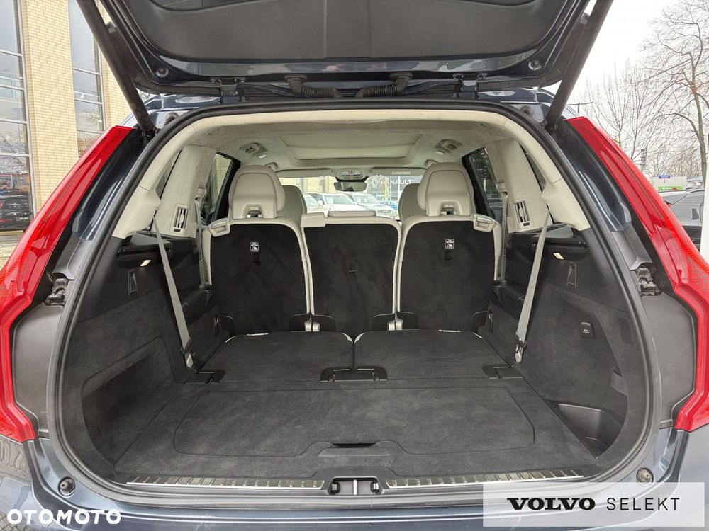 Volvo XC 90 - 17
