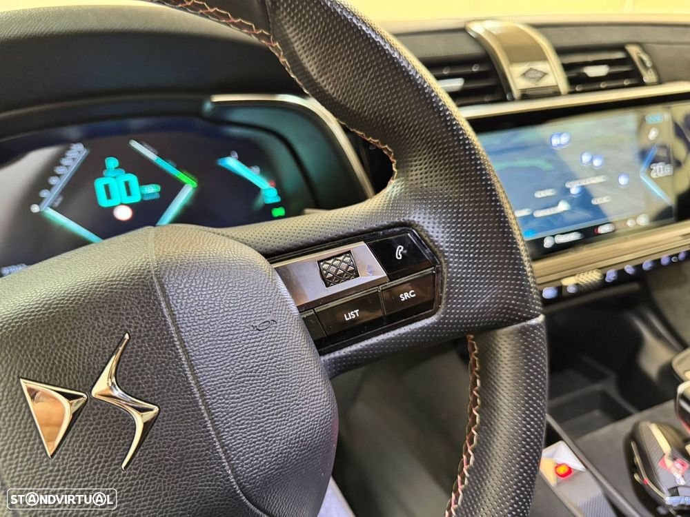 DS DS7 Crossback E-Tense Performance Line EAT8 - 20