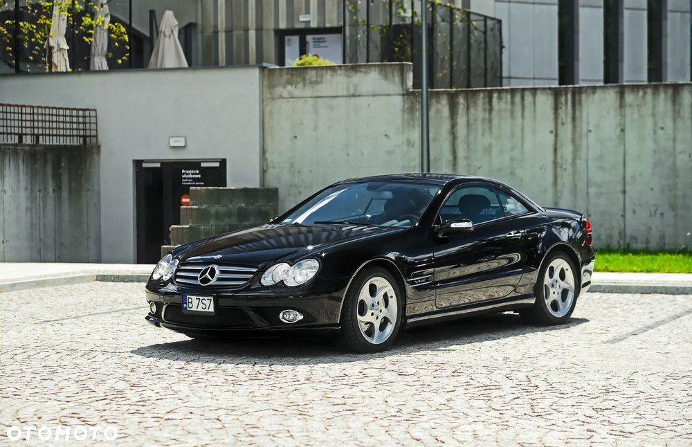Mercedes-Benz SL - 1